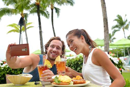 12 Best Restaurants in Hawaii!